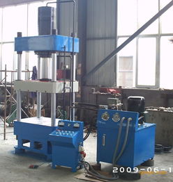 滕州东城锻压63吨三梁四柱液压机高清详解 小吨位设备中的实力派